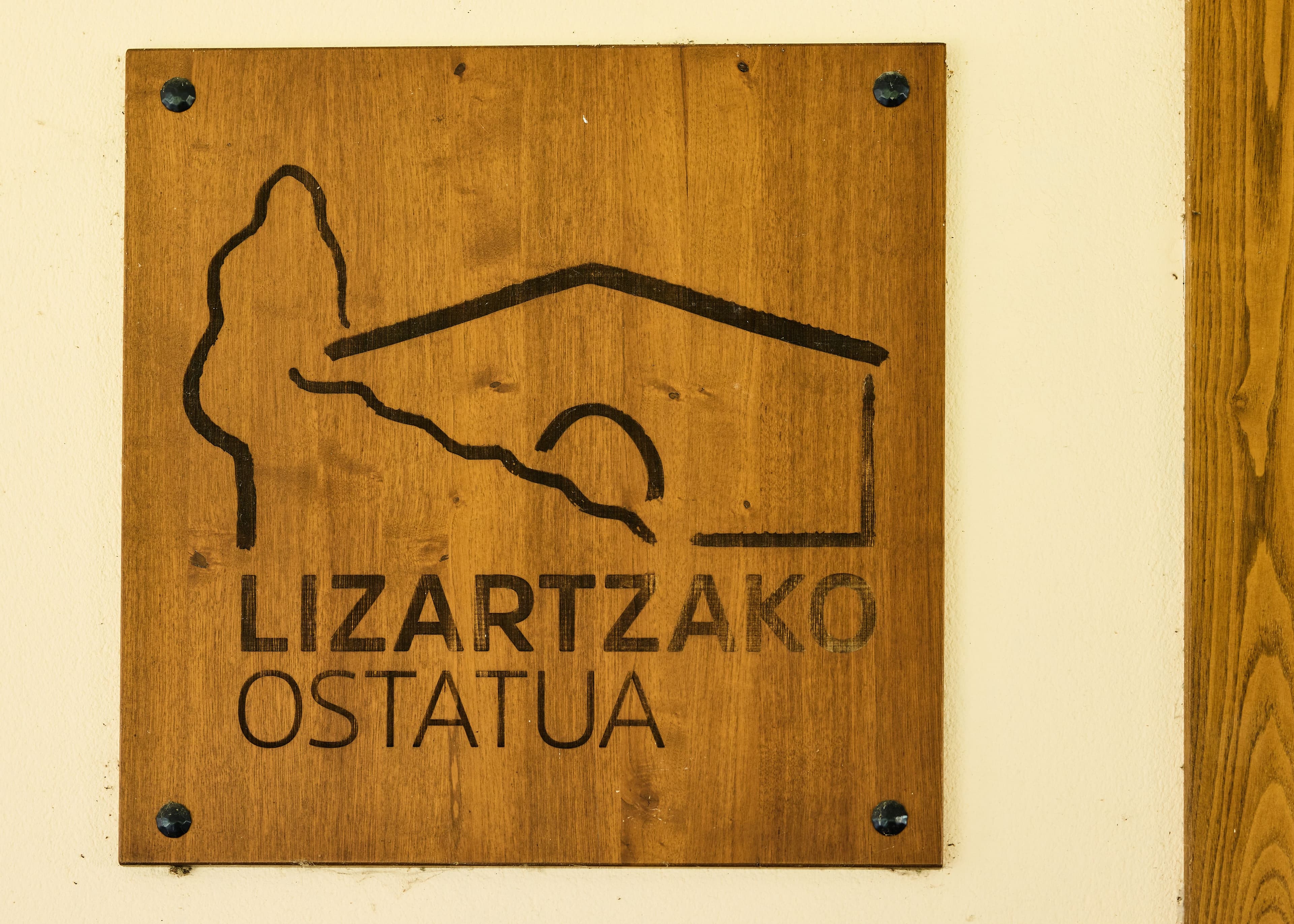 Lizartzako Ostatua 10