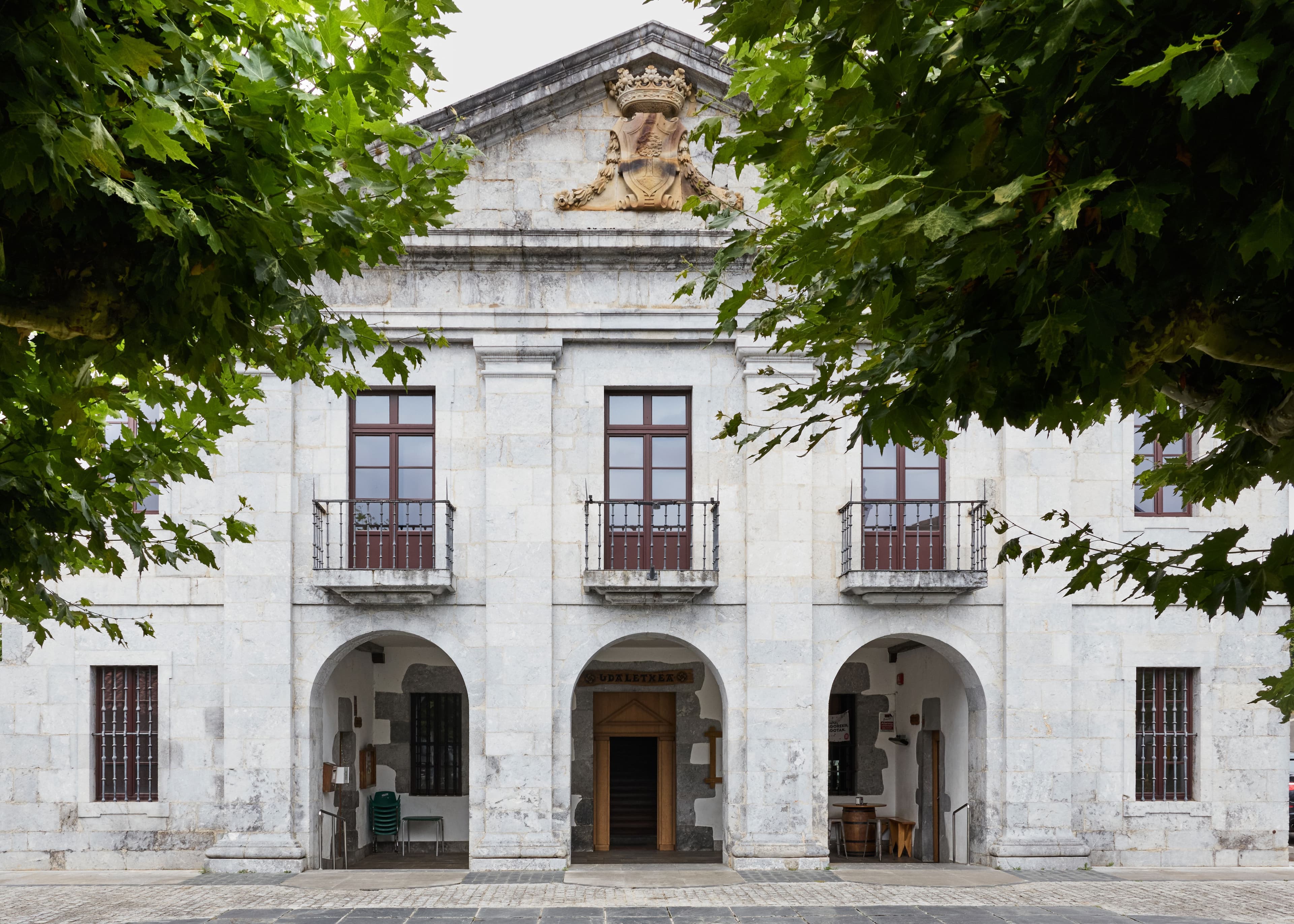 Orendaingo Ostatua 3